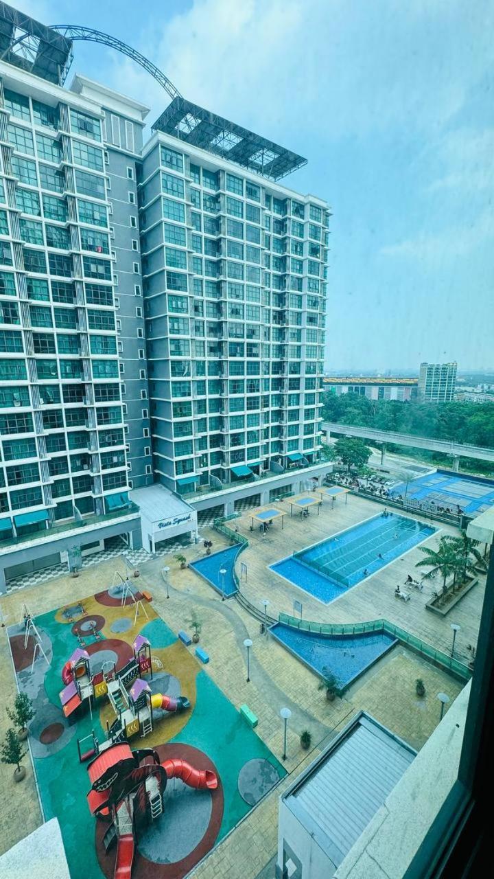 Vista Alam Roomstay Homestay Shah Alam Exteriér fotografie