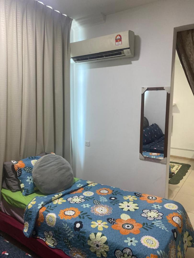 Vista Alam Roomstay Homestay Shah Alam Exteriér fotografie